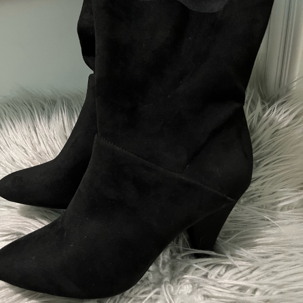Black booties,size 7 1/2